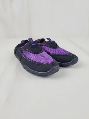 ATHLETIC WORKS PURPLE WATER SHOES SIZE 2/3 YOUTH EUC