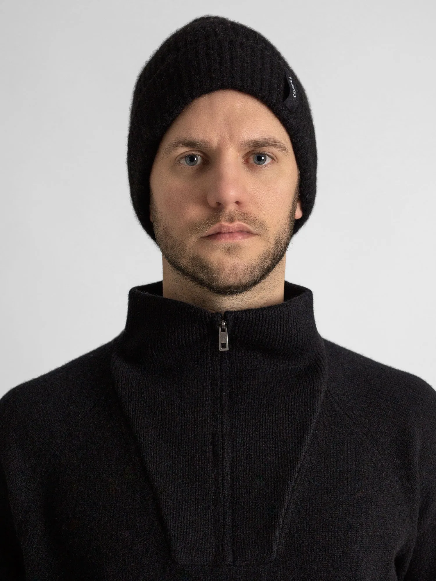 Cashmere beanie men "Ask" - black