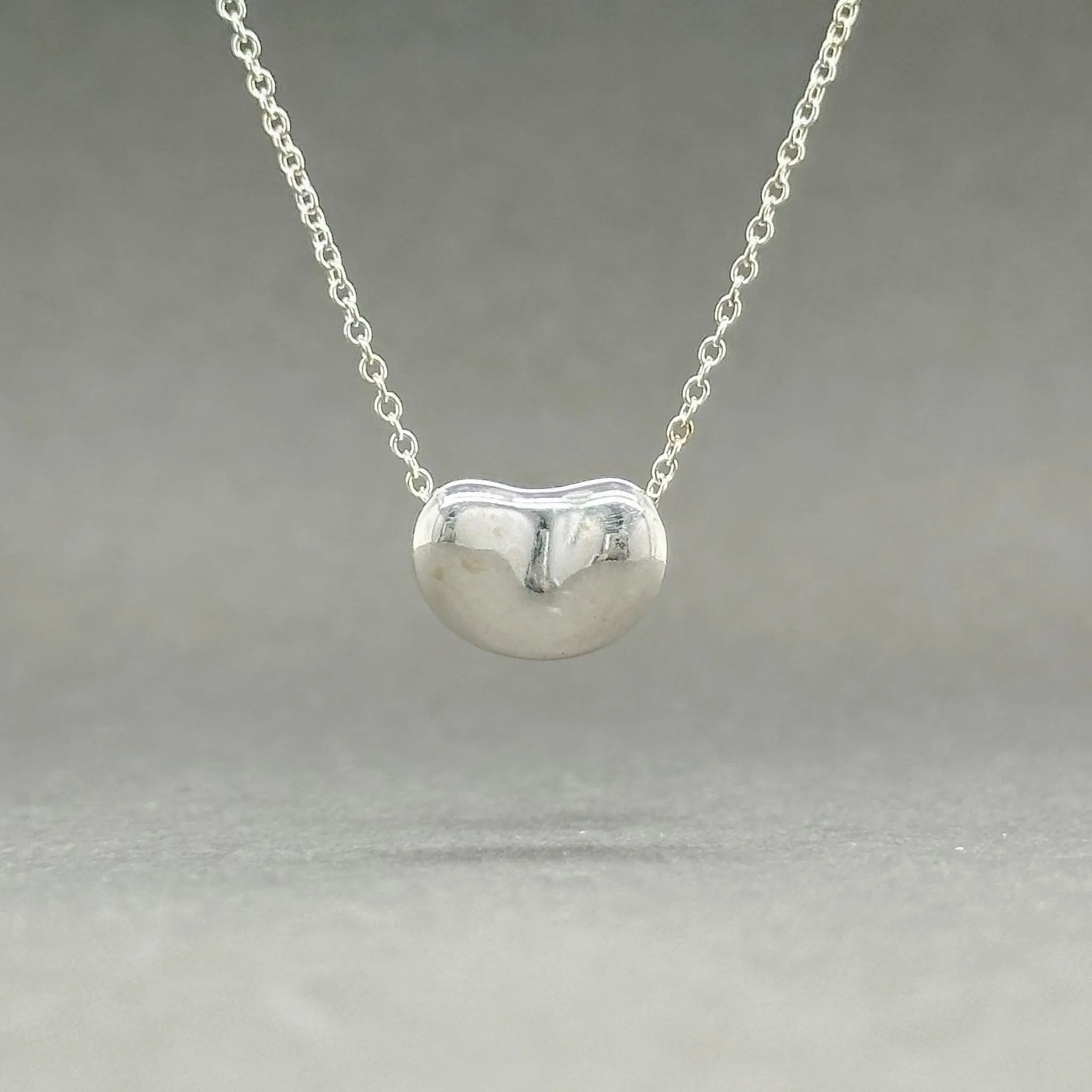 Estate Tiffany & Co. Elsa Peretti SS Bean Pendant