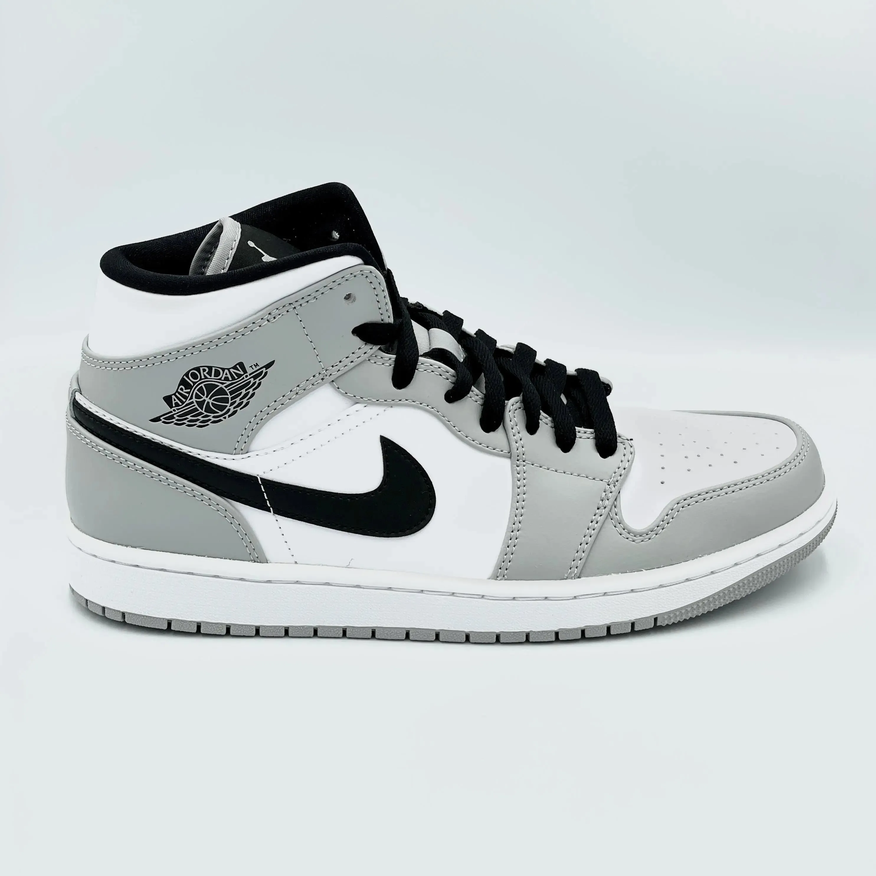 Jordan 1 Mid Light Smoke Grey