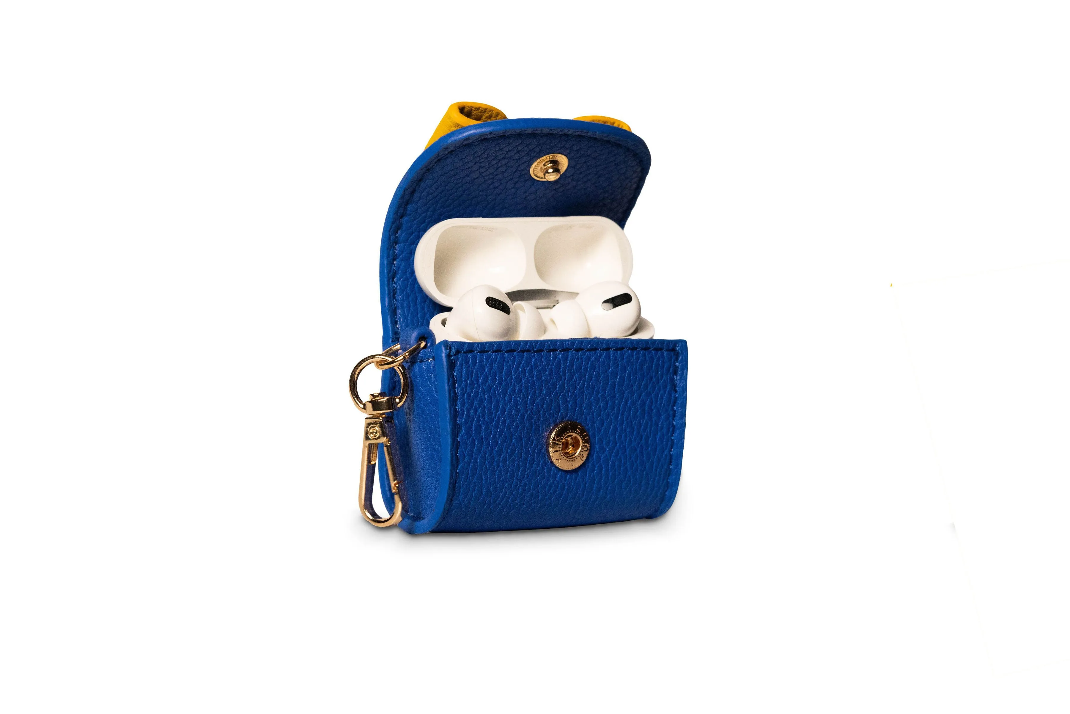 Pretty Poodle Airpod Case